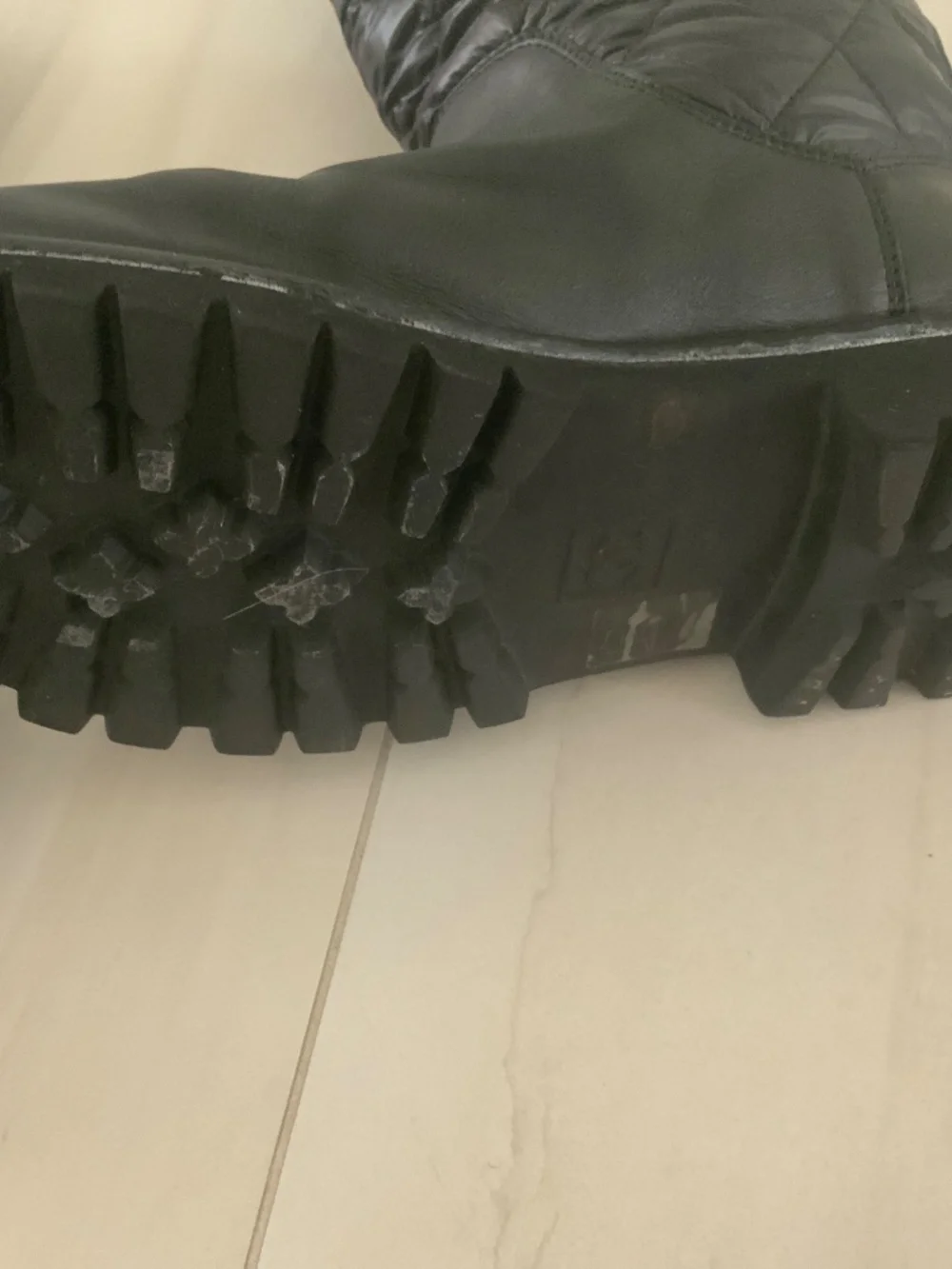 BRAND NEW NEVER WORN CHANEL BLACK QUILTED LEATHER BOOTS PAID $2500.00